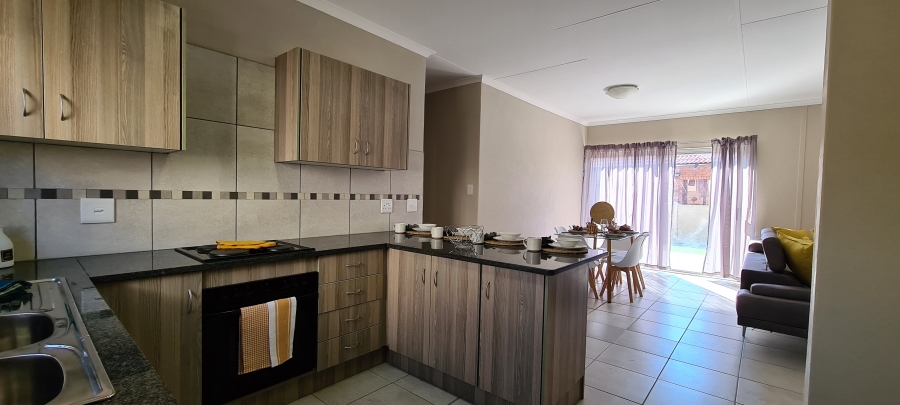 To Let 3 Bedroom Property for Rent in Waterkloof Hill Estate North West